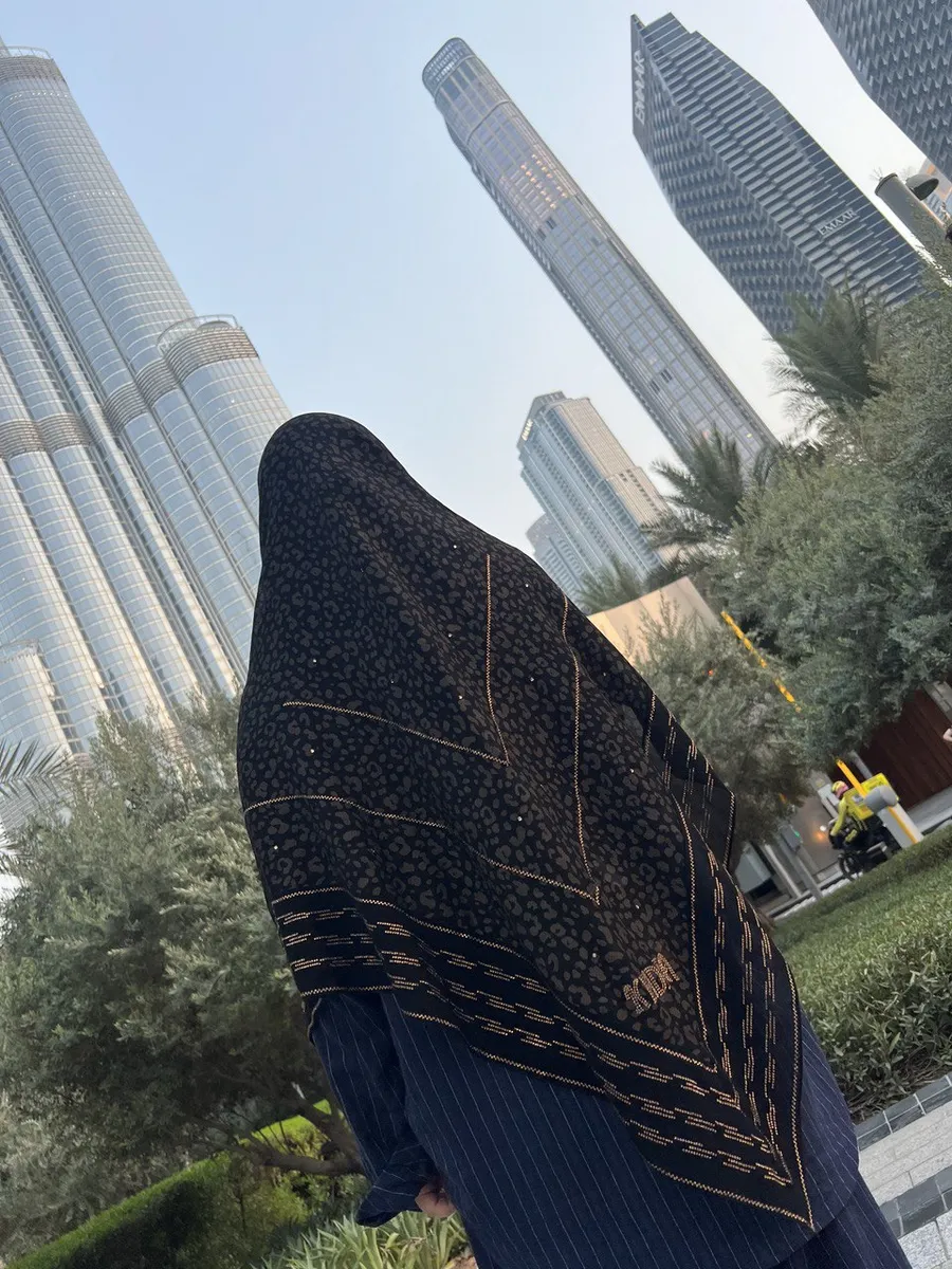 Дубайский платок на голову квадратный 130х130 шифоновый с леопардовым принт...